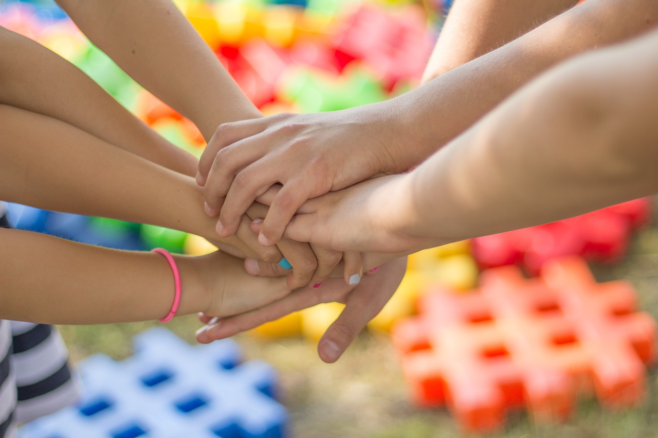 Les réglementations pour les activités de team building en matière de gestion de conflits